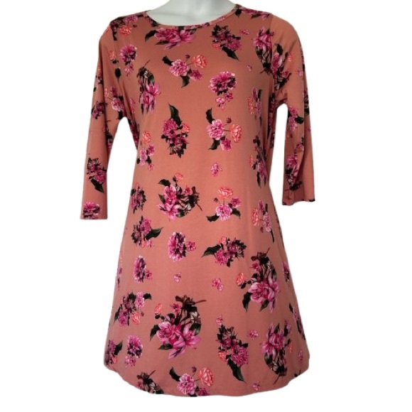 Honey and Lace Dresses & Skirts - Honey and Lace Pink Floral 3/4 Sleeve Dress Size 3X